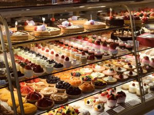 Tăng doanh thu hiệu quả với 5 chiến lược marketing cho tiệm bánh ngọt